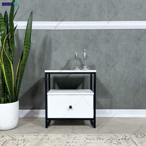 میز پاتختی 102