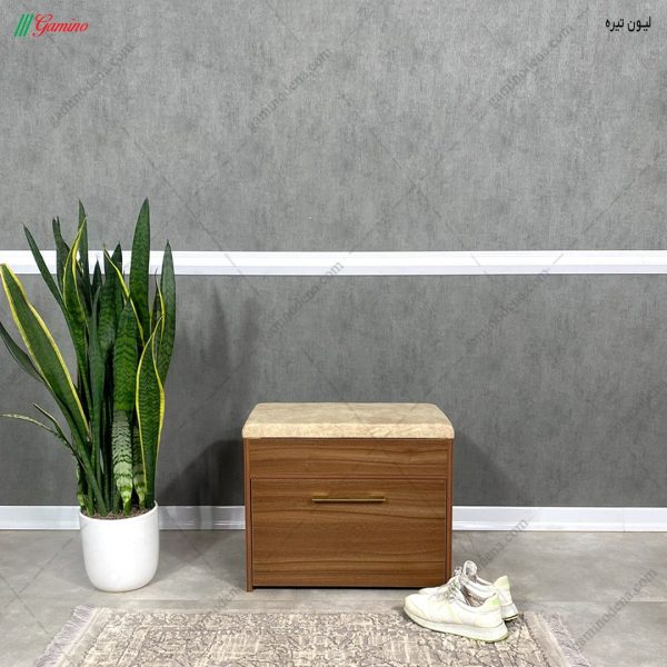 قیمت جاکفشی، جاکفشی خاور