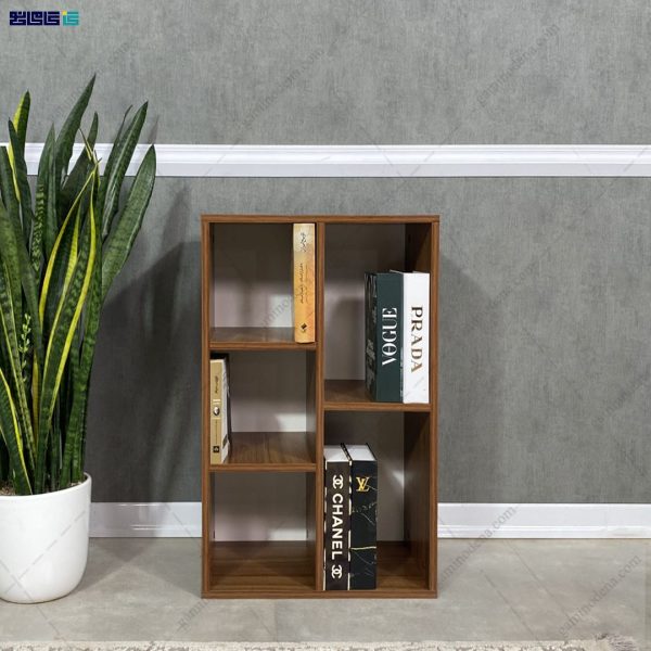 کتاب خانه بهمن