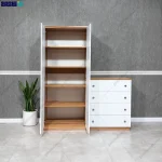 نمای درب باز کمد از کمد دراور لاله